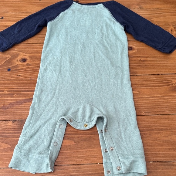 Cat & Jack Gray and Teal infant Bodysuit - Picture 9 of 9